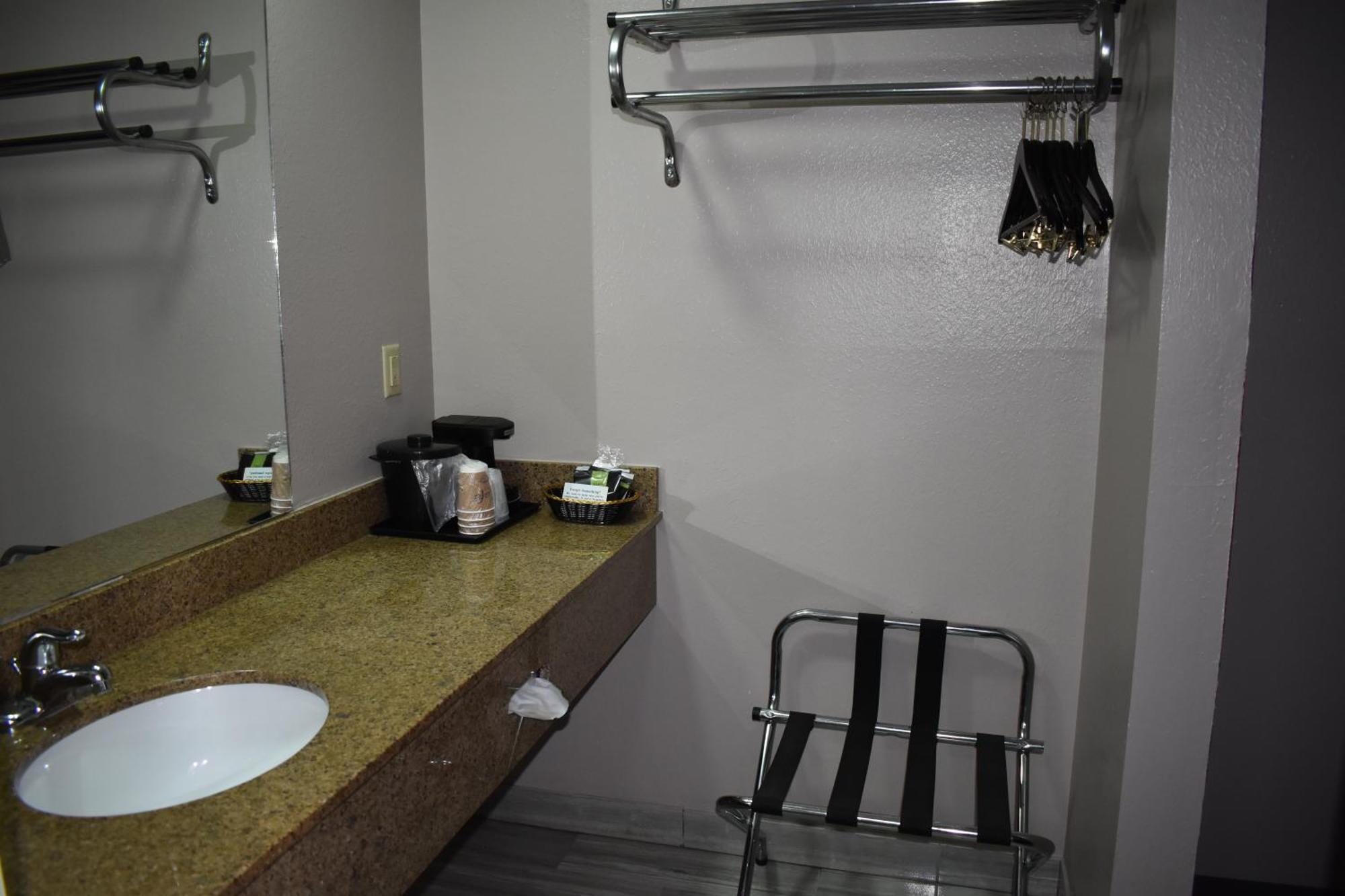 The Heritage Inn, Inc Huntingdon Esterno foto